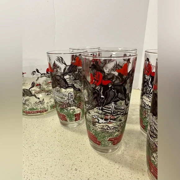 Awesome 1950s MCM Set of 13 Hazel Atlas Equestrian / Hunting Scene Bar Glass Set